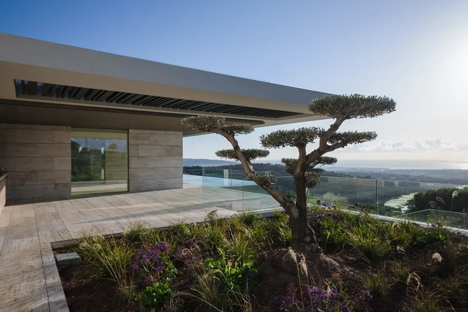 Villa THE SANCTUARY by ARK Architects Sotogrande, designed by Manuel Ruiz Moriche 4 67d2c8b14b8c2 Villa THE SANCTUARY by ARK Architects Sotogrande, designed by Manuel Ruiz Moriche 4 67d2c8b14b8c2