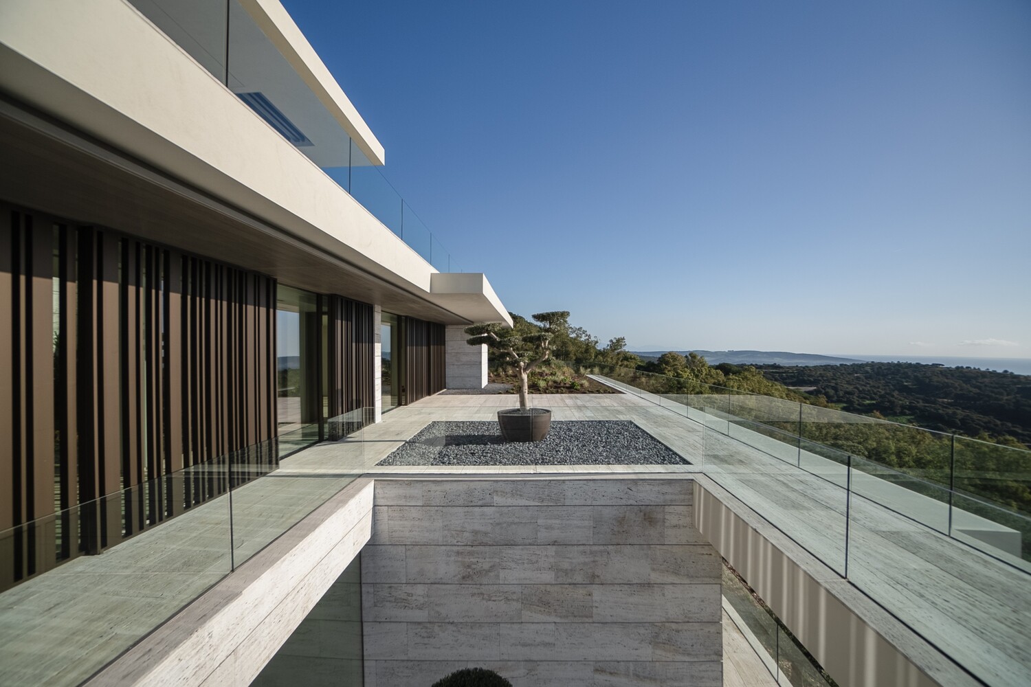 Villa THE SANCTUARY by ARK Architects Sotogrande, designed by Manuel Ruiz Moriche 7 67d2c8b5a410e