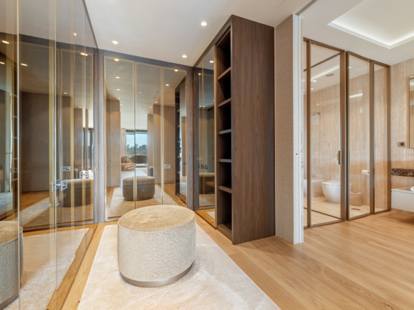SkyVilla 13