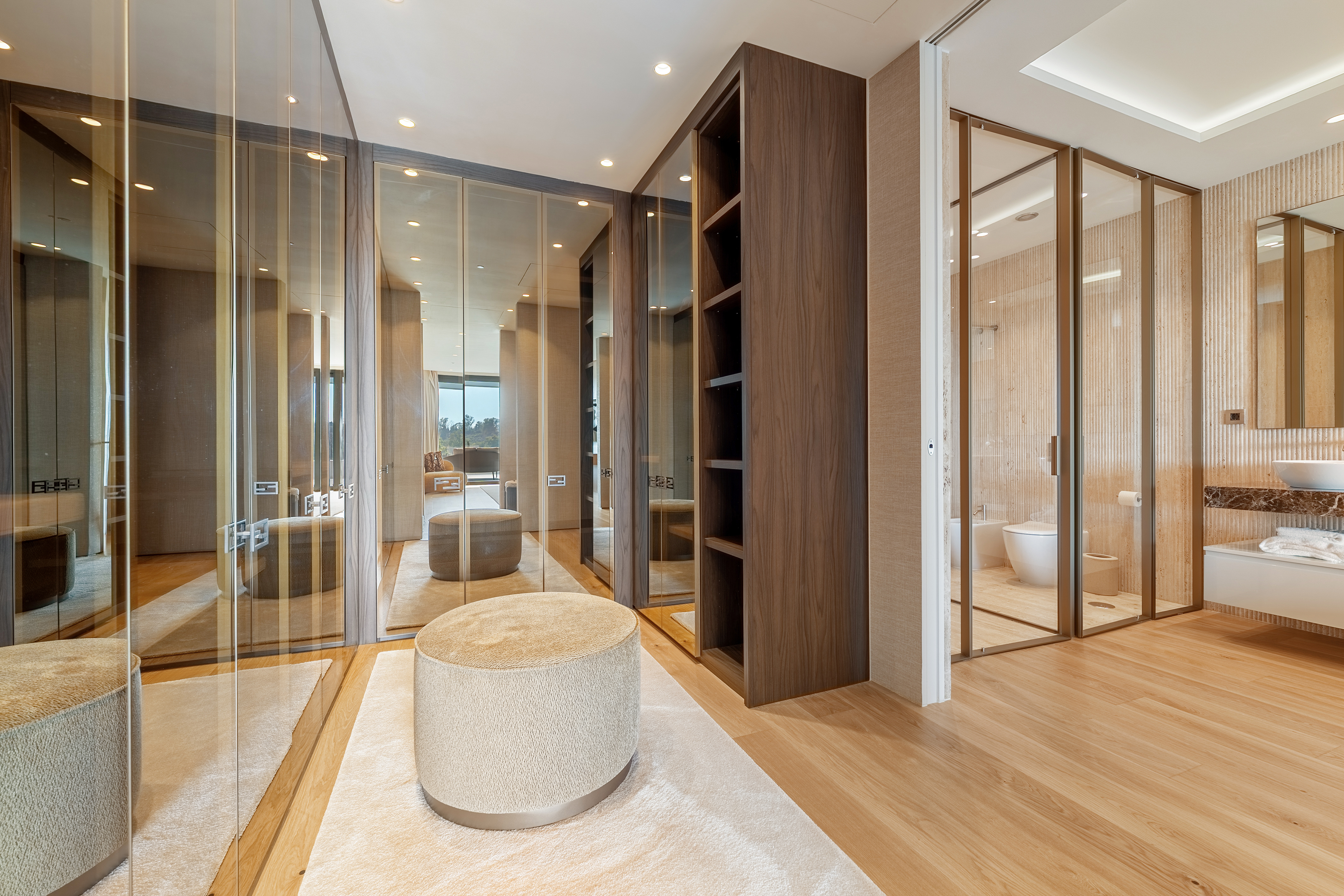 SkyVilla 13
