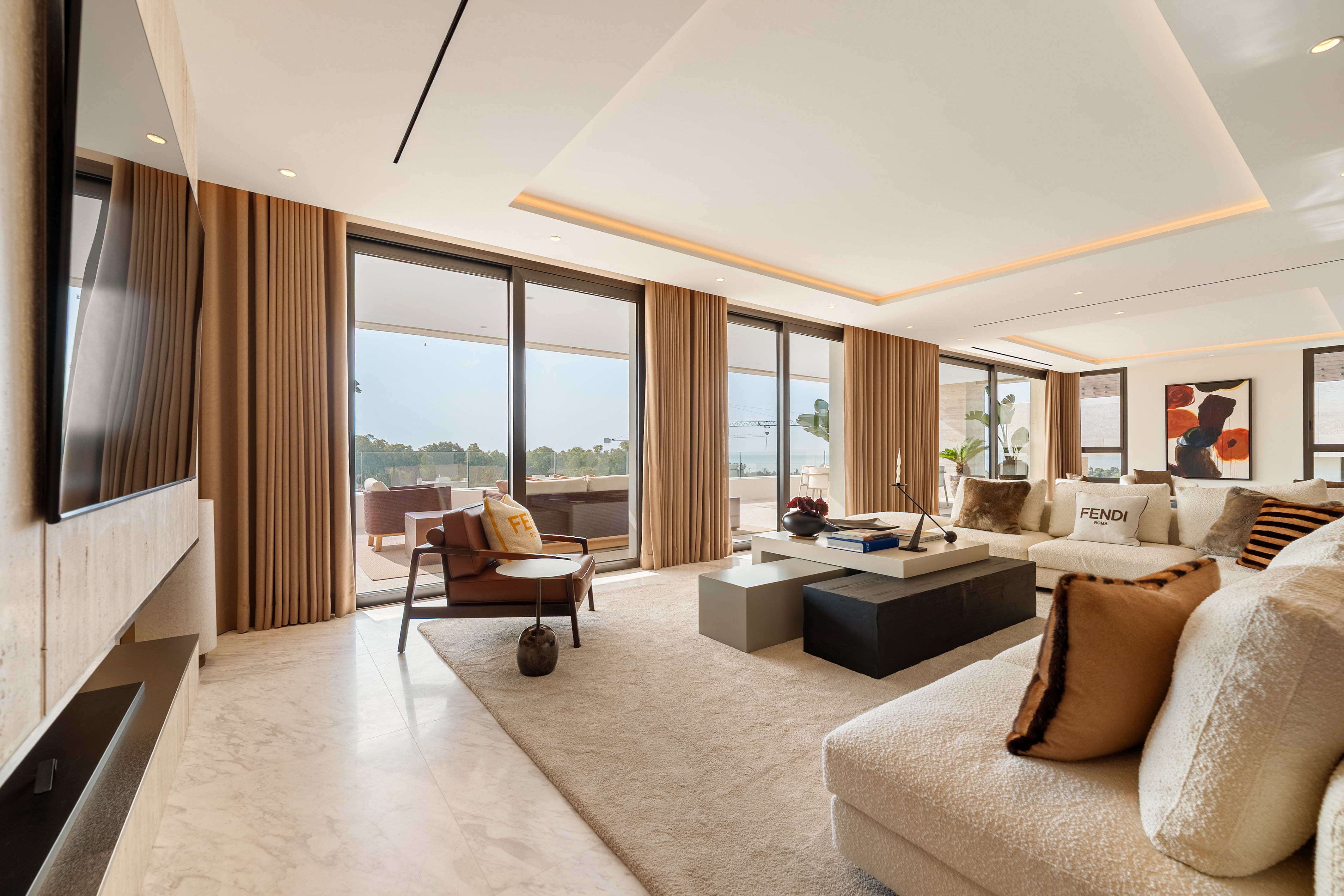 SkyVilla 19