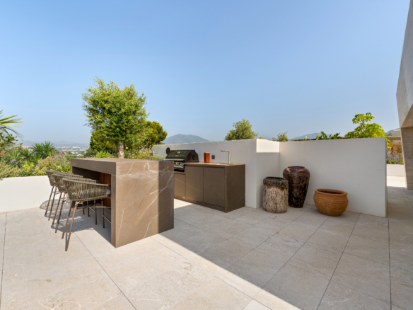 SkyVilla 36