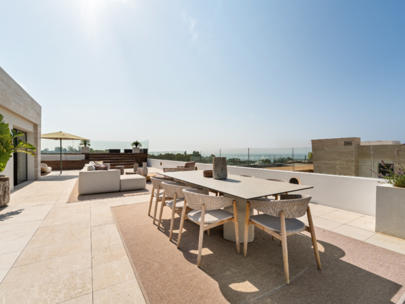 SkyVilla 38