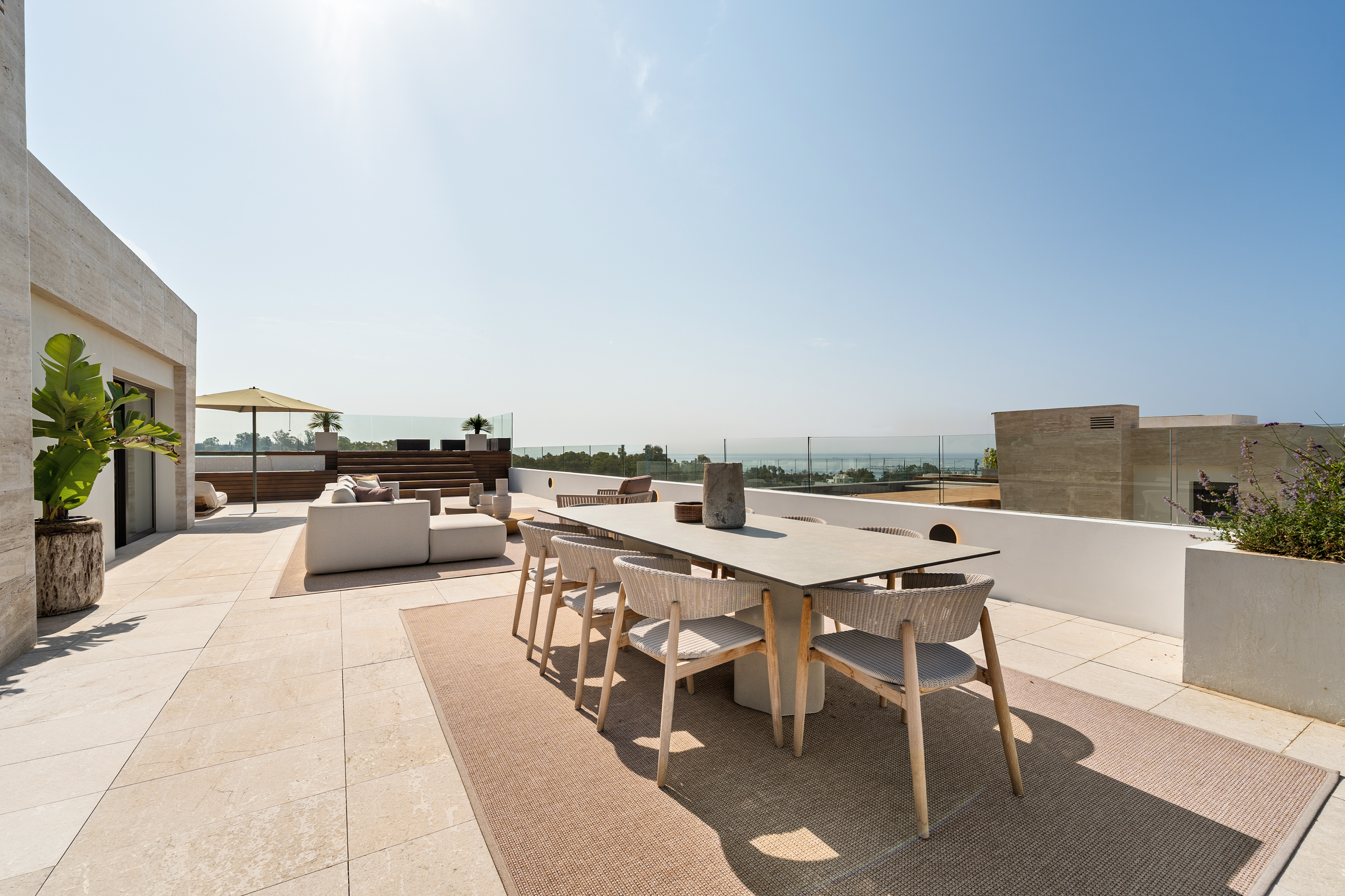 SkyVilla 38
